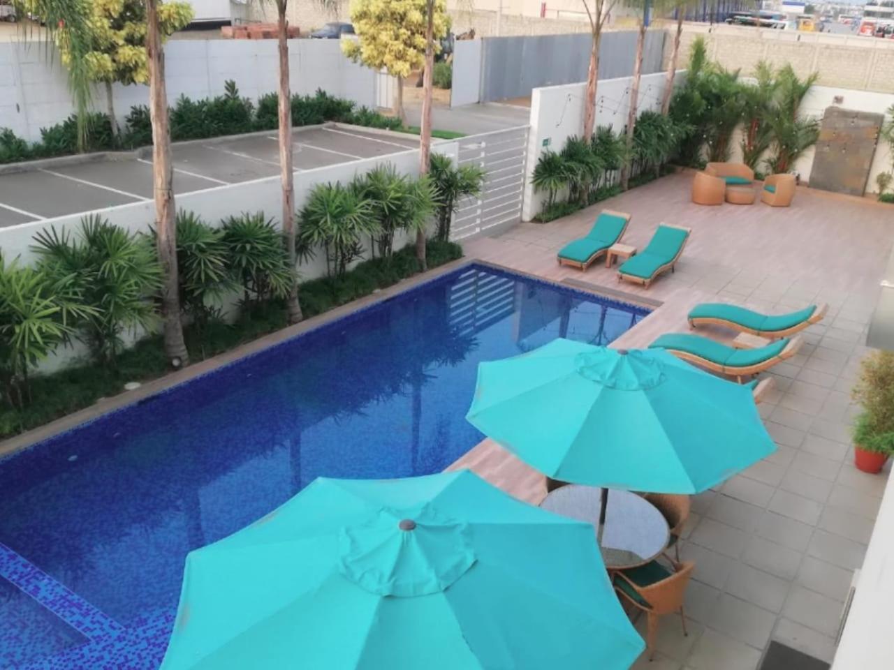 Aquamarina Hotel Manta Zewnętrze zdjęcie