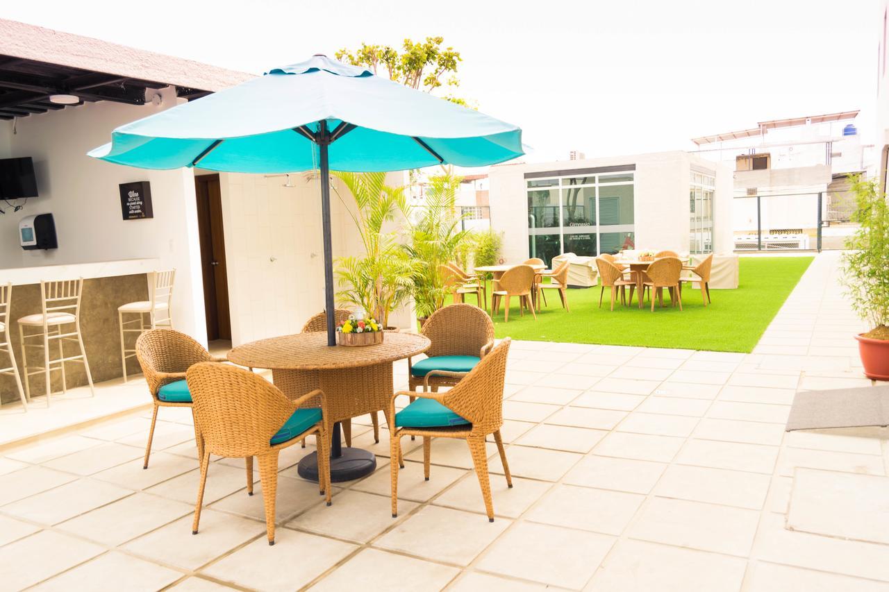 Aquamarina Hotel Manta Zewnętrze zdjęcie